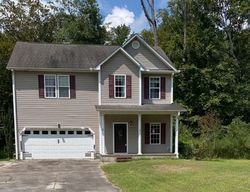 Pre-foreclosure Listing in OLD BEECHTREE LN JACKSONVILLE, NC 28540