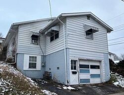 Pre-foreclosure Listing in CARDEN ST ENDICOTT, NY 13760