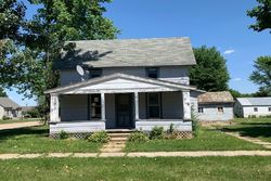 Pre-foreclosure Listing in N MADISON ST WAYLAND, IA 52654