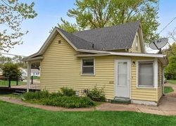 Pre-foreclosure Listing in WALTERS ST MUSCATINE, IA 52761