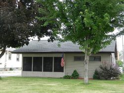 Pre-foreclosure in  D AVE Vinton, IA 52349