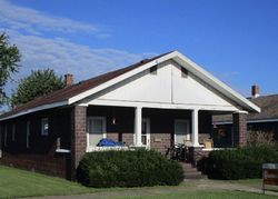 Pre-foreclosure Listing in N STATE ST SULLIVAN, IN 47882