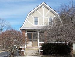 Pre-foreclosure Listing in W NORTH ST GALESBURG, IL 61401