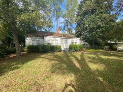 Pre-foreclosure Listing in FRANKLIN ST E DOUGLAS, GA 31533