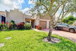 Pre-foreclosure Listing in STEWART CIR APT 6 BOCA RATON, FL 33496