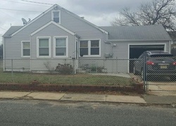 Pre-foreclosure Listing in MANNING PL KEANSBURG, NJ 07734