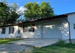 Pre-foreclosure Listing in FLUCOM RD DE SOTO, MO 63020