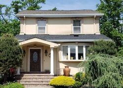 Pre-foreclosure Listing in DEVON ST NORTH ARLINGTON, NJ 07031