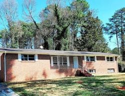 Pre-foreclosure in  COUNTRY CLUB LN SW Atlanta, GA 30311