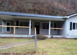 Pre-foreclosure Listing in CHLOE RD PIKEVILLE, KY 41501