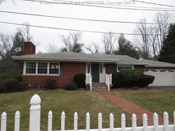 Pre-foreclosure Listing in NAZARENE DR CHARLESTON, WV 25309