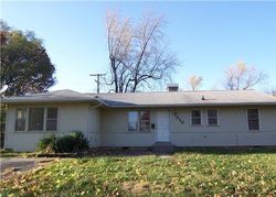Pre-foreclosure in  E 110TH ST Kansas City, MO 64134