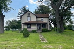 Pre-foreclosure Listing in N 9TH ST SHELDON, IL 60966