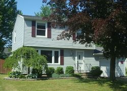 Pre-foreclosure Listing in FORESTAL DR HAMBURG, NY 14075