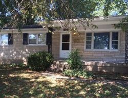 Pre-foreclosure in  ROCKAWAY CIR Louisville, KY 40216