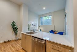  12th Ave E Unit 100, Seattle WA