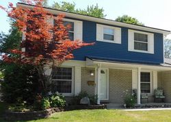 Sherwood St, Livonia MI