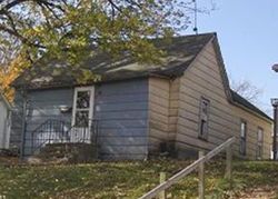 Pre-foreclosure in  CENTER ST Grinnell, IA 50112