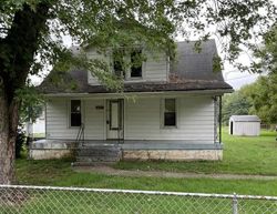 Pre-foreclosure in  ASH AVE Louisville, KY 40258