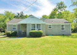 Pre-foreclosure in  LYNCREST DR Nashville, TN 37214