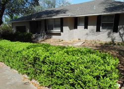 Pre-foreclosure Listing in NW 16TH ST GRAND PRAIRIE, TX 75050