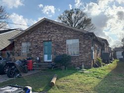Pre-foreclosure in  WALLACE DR New Orleans, LA 70122