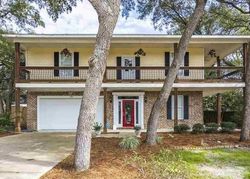 Pre-foreclosure in  CHIPPEWA DR Niceville, FL 32578