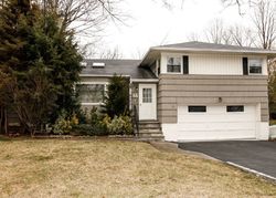 Pre-foreclosure in  GEDNEY ST Nyack, NY 10960