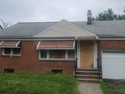 Pre-foreclosure in  SCHLEY ST Newark, NJ 07112