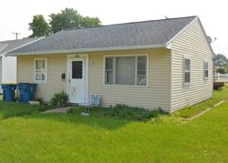 Pre-foreclosure Listing in BERLIN AVE MISHAWAKA, IN 46544