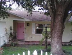 Pre-foreclosure Listing in N MARYLAND AVE AVON PARK, FL 33825
