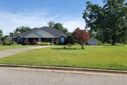  Dadford Dr, Leesburg GA