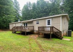 Pre-foreclosure Listing in CRABAPPLE HOLLOW DR HULL, GA 30646