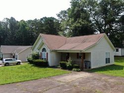  Ridgefield Cir, Lagrange GA