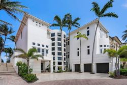 Pre-foreclosure in  OCEAN PL Boca Raton, FL 33487