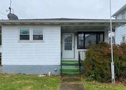 Pre-foreclosure Listing in GRANT ST PITTSTON, PA 18643