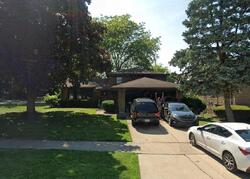Pre-foreclosure Listing in MARYLAND AVE DOLTON, IL 60419