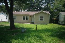 Pre-foreclosure Listing in S OAK ST PRYOR, OK 74361