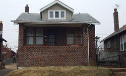 Pre-foreclosure in  MIAMI ST Saint Louis, MO 63116