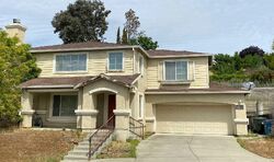 Pre-foreclosure in  ROSS CIR Martinez, CA 94553