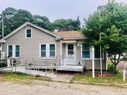 Pre-foreclosure in  EVERETT AVE Wareham, MA 02571