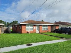 Pre-foreclosure Listing in N CUMBERLAND ST METAIRIE, LA 70003