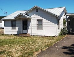 Pre-foreclosure in  VALENTINE AVE Sutherlin, OR 97479