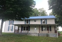 Pre-foreclosure Listing in LICK BRANCH RD GLASGOW, KY 42141