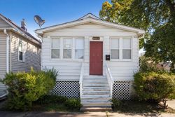 Pre-foreclosure Listing in MARENGO AVE FOREST PARK, IL 60130