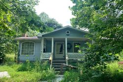 Pre-foreclosure in  W THOMASTOWN RD Scottsburg, IN 47170