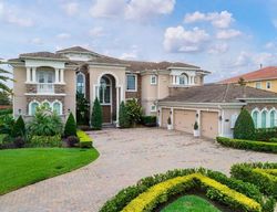 Pre-foreclosure Listing in BELLARIA CIR WINDERMERE, FL 34786