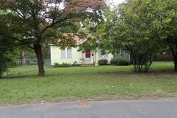 Pre-foreclosure in  GORDON ST Camden, AR 71701