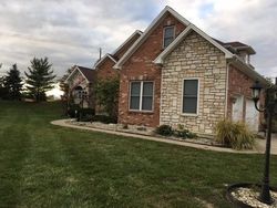 Pre-foreclosure in  VILLAGE GREEN DR Mason, OH 45040