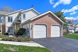 Pre-foreclosure Listing in 58TH PL # 3A HINSDALE, IL 60521
